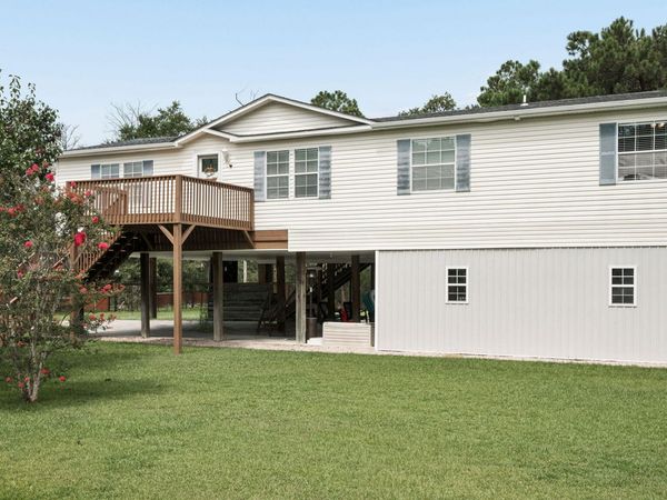 272 Bay Shore Drive, Chocowinity, NC 27817