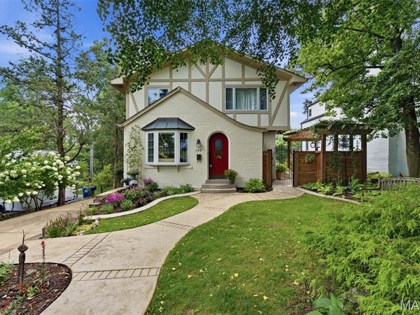 108 S Brent Avenue, St Louis, MO 63122