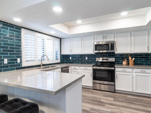 1460 N LA ROSA Drive, Tempe, AZ 85288