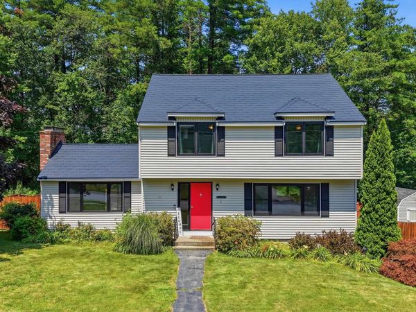 3 Sunshine Court, Nashua, NH 03063