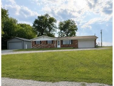 1293 S CR 850 E, New Castle, IN 47362