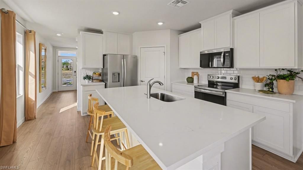 1258 Brooklands Dr , Fort Myers, FL 33905 Photo