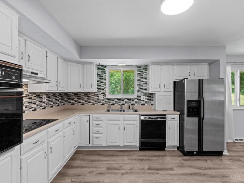 2701 Eckley Boulevard, Miami Twp, OH 45449 Photo 12