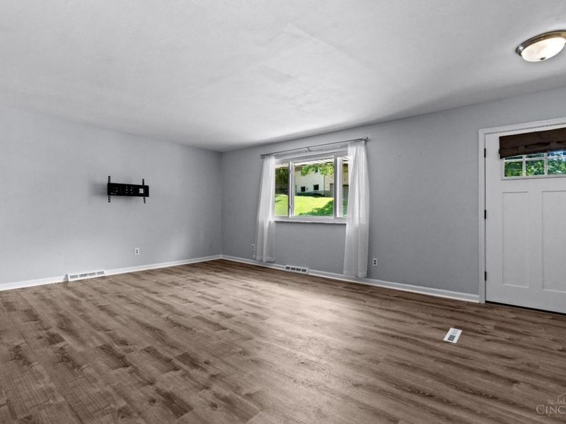 2701 Eckley Boulevard, Miami Twp, OH 45449 Photo 5