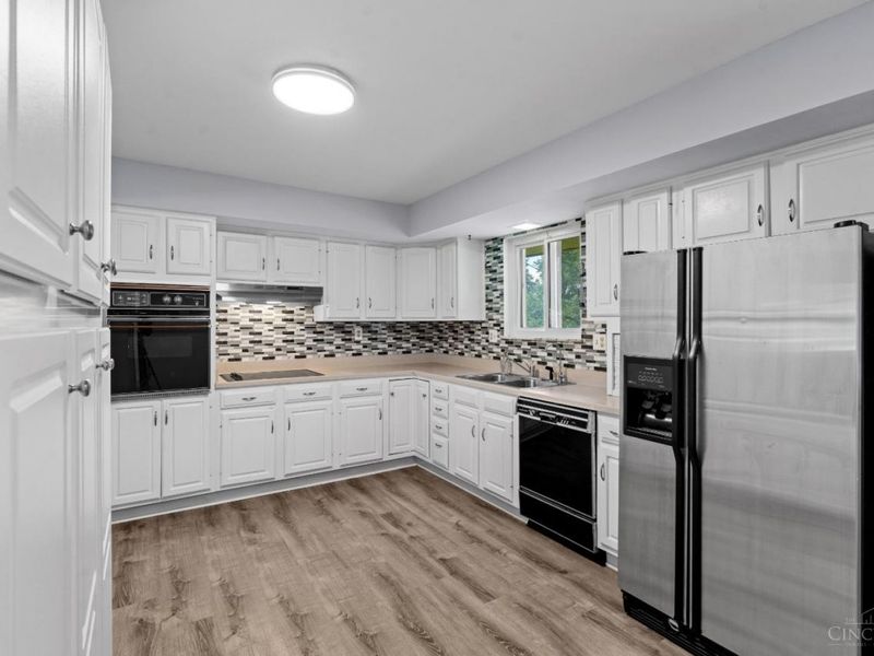 2701 Eckley Boulevard, Miami Twp, OH 45449 Photo 8