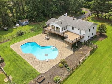 12194 HENDERSON ROAD, CLIFTON, VA 20124