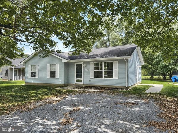 6179 E DORLON DRIVE , ROCK HALL, MD 21661