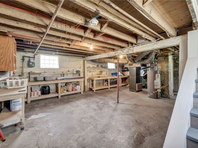 2103 13th Street SW, Akron, OH 44314 Photo 37