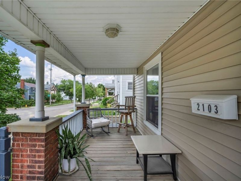 2103 13th Street SW, Akron, OH 44314 Photo 4