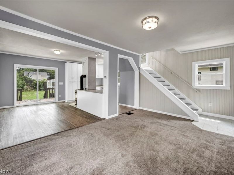 2103 13th Street SW, Akron, OH 44314 Photo 7