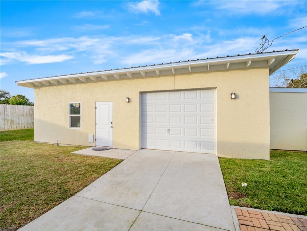 222 Rosa L Jones Drive, Cocoa, FL 32922 Photo