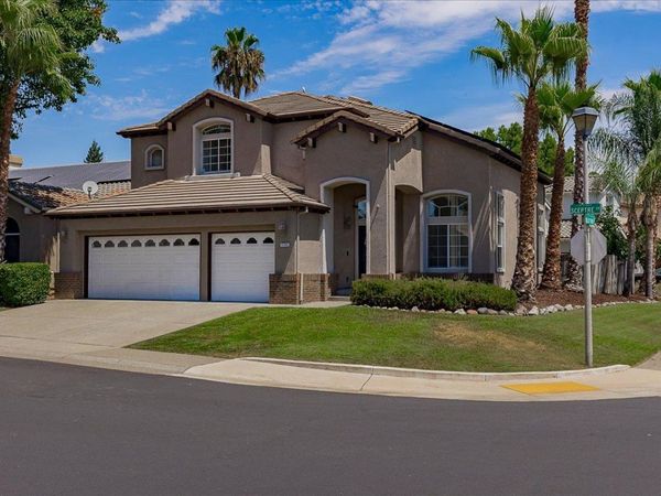 3105 Sceptre Dr, Rocklin, CA 95765