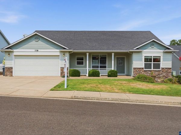 338 NW Ivy Av, Dallas, OR 97338