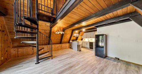 1588 Oglala Street, South Lake Tahoe, CA 96150 Photo