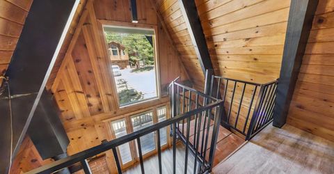 1588 Oglala Street, South Lake Tahoe, CA 96150 Photo