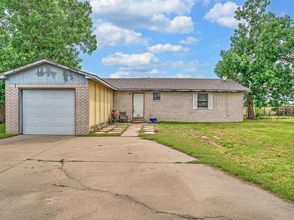 9796 E Us Highway 190 , Rogers, TX 76569