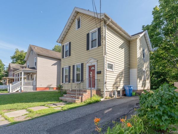 315 Washington Avenue , Kingston, NY 12401