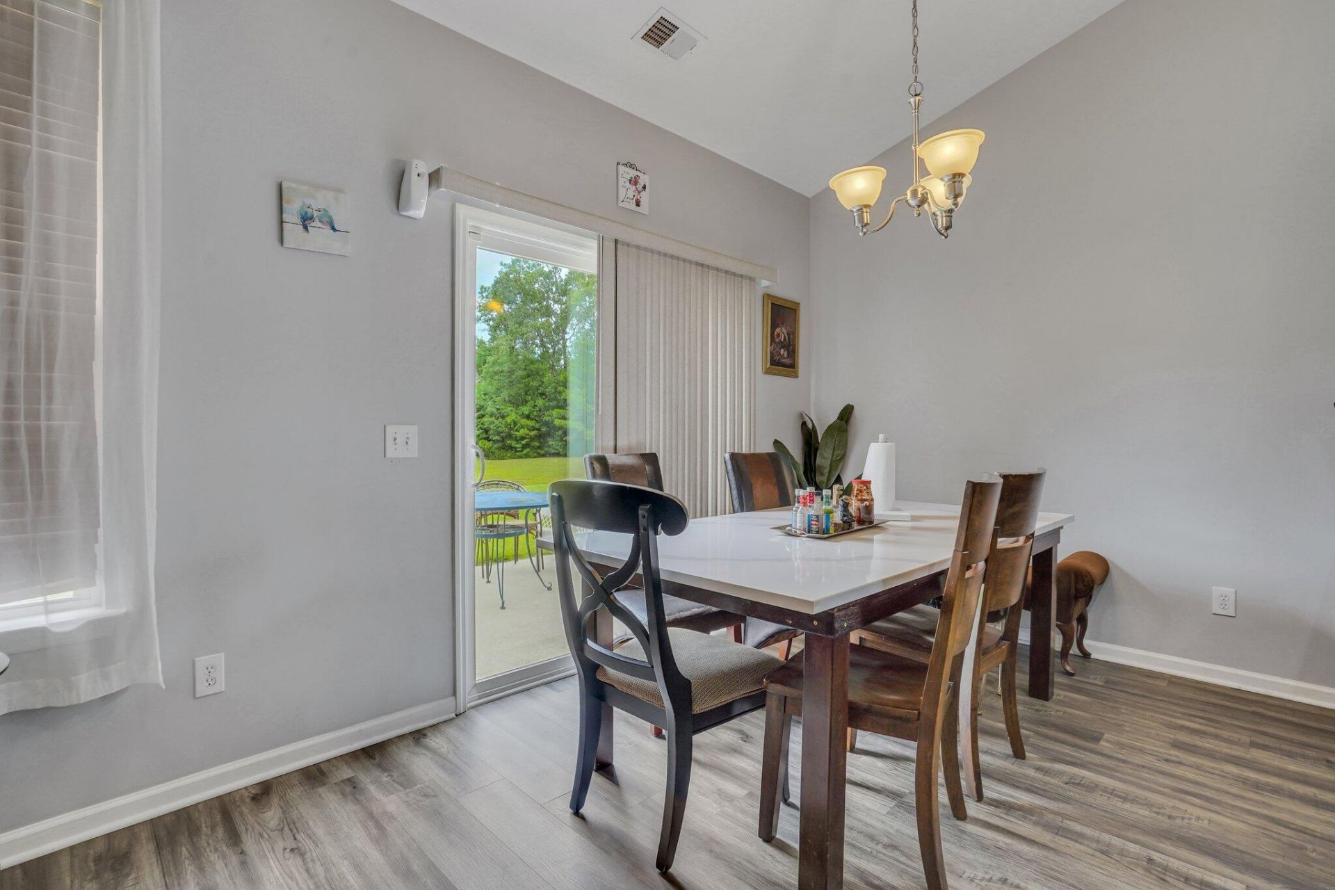 8023 Hyannis Court Photo 10