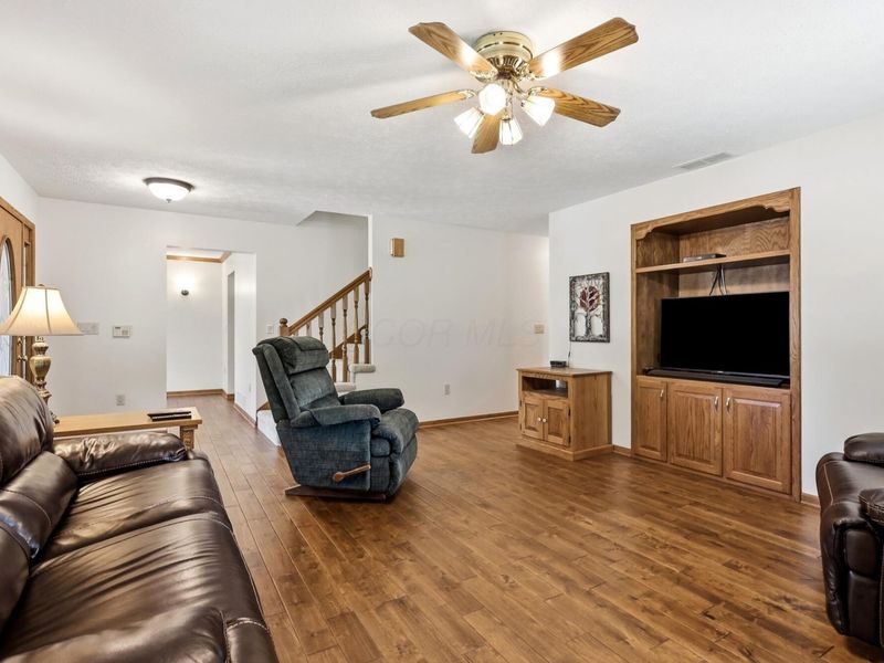 580 Palm Drive , Marysville, OH 43040 Photo 12