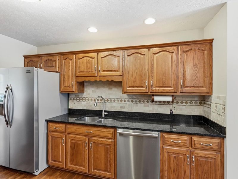 580 Palm Drive , Marysville, OH 43040 Photo 18