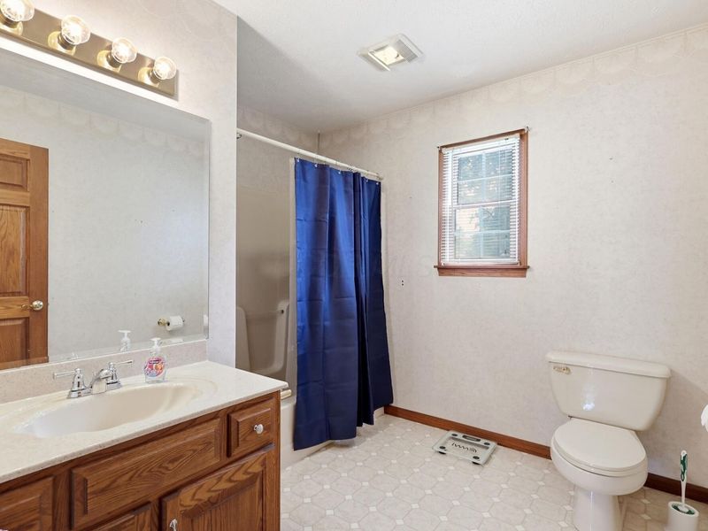 580 Palm Drive , Marysville, OH 43040 Photo 25