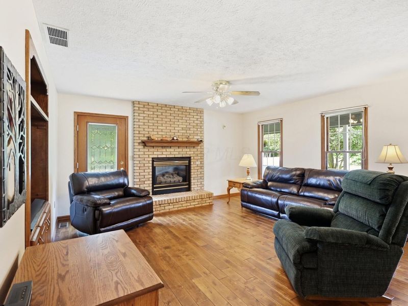 580 Palm Drive , Marysville, OH 43040 Photo 8