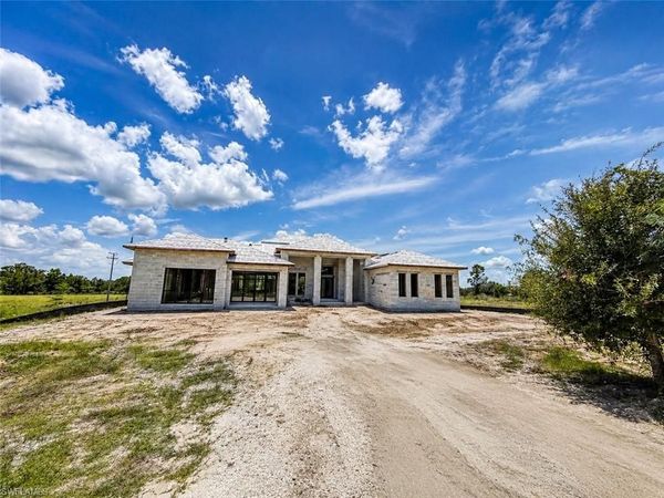 7517 4th PL , LABELLE, FL 33935