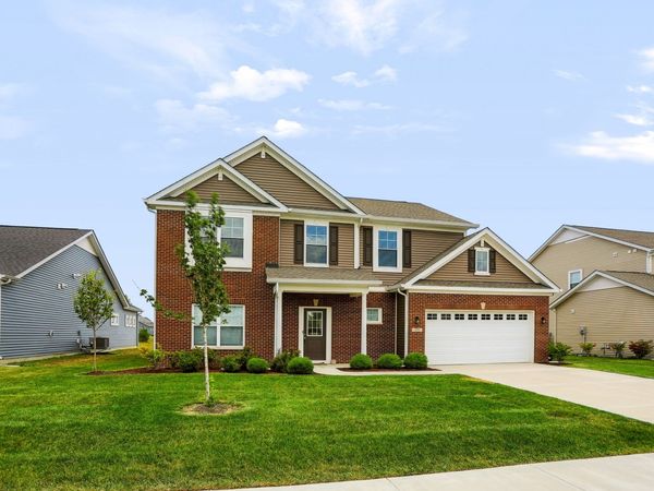 173 Lynnette Way, Cumberland, IN 46229