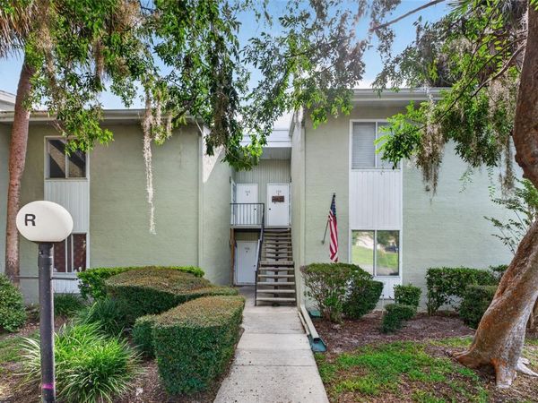 586 BAHIA CIRCLE, Unit B, OCALA, FL 34472