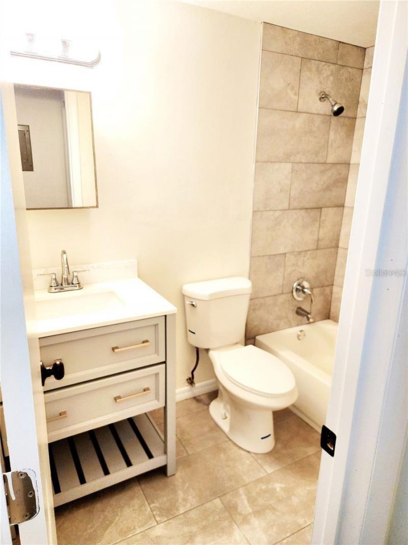 712 SW 70th Terrace, Gainesville, FL 32607 Photo