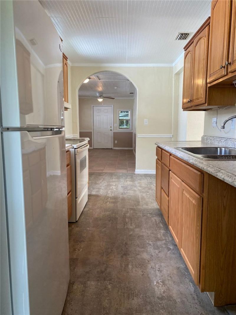 1121 NW 6th Avenue, Gainesville, FL 32603 Photo