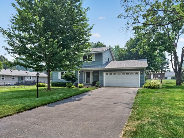 2809 W 101st Street, Bloomington, MN 55431