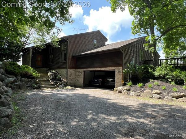 3166 Bigelow Road, Oceola Twp, MI 48855