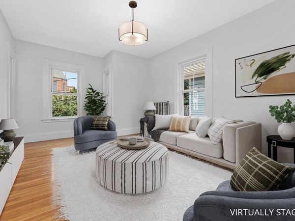 9 Kingman Road, Unit 2, Somerville, MA 02143