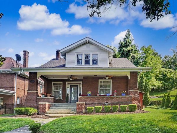 739 South Boulevard, Huntington, WV 25701