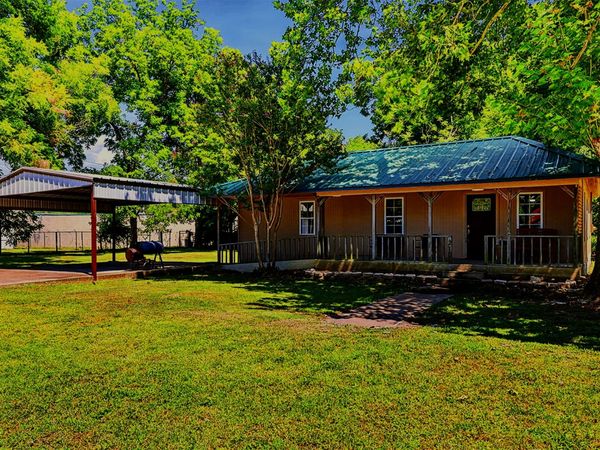 210 Main, Caddo, OK 74729