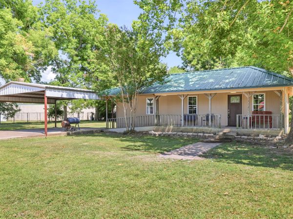 210 Main, Caddo, OK 74729