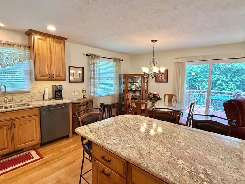 5174 Clearlake Drive, Unit 38, Cincinnati, OH 45247 Photo 8