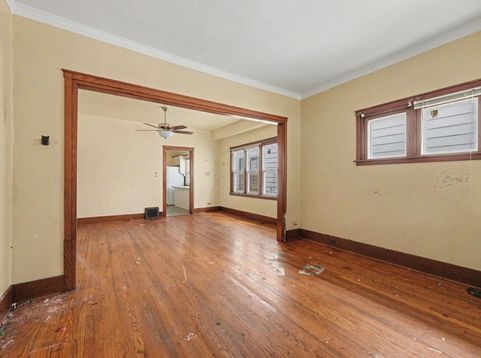 Main Photo