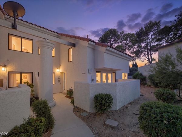 2720 Baycliff Court , Unit 2, Las Vegas, NV 89117
