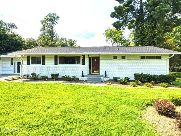 6919 Dorchester Drive, Knoxville, TN 37909