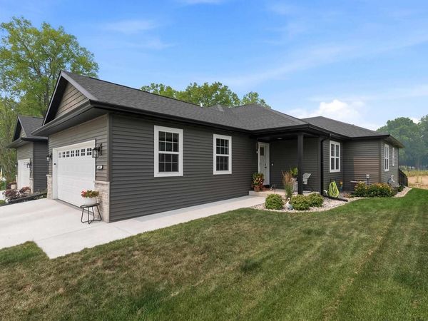 1467 LYNN AVENUE, Fond Du Lac, WI 54937
