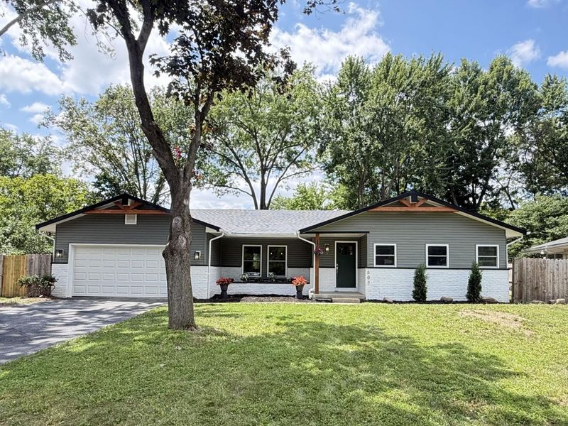 607 College Crest Road, Westerville, OH 43081 Photo 2