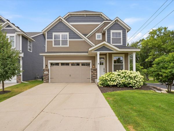 7495 Laurel Point, Golden Valley, MN 55426