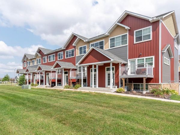 3025 Bluestem Trail , Mankato, MN 56001