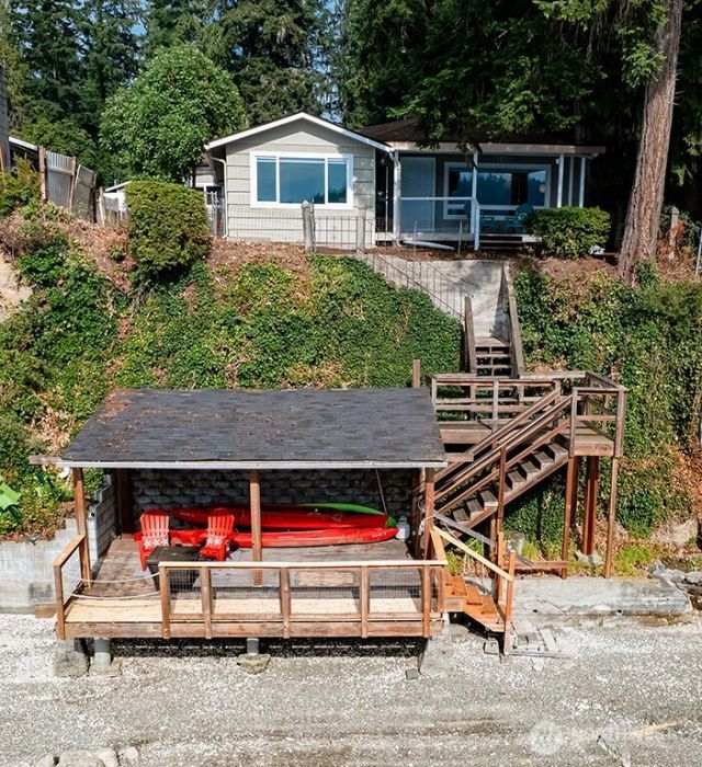2161 Marine Drive , Bremerton, WA 98312