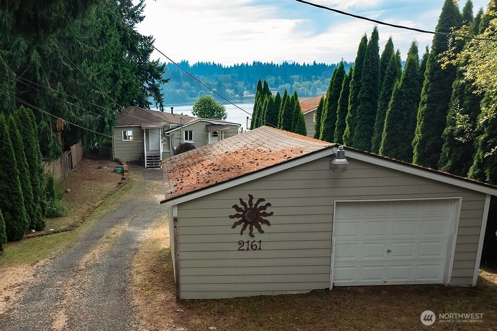 2161 Marine Drive , Bremerton, WA 98312