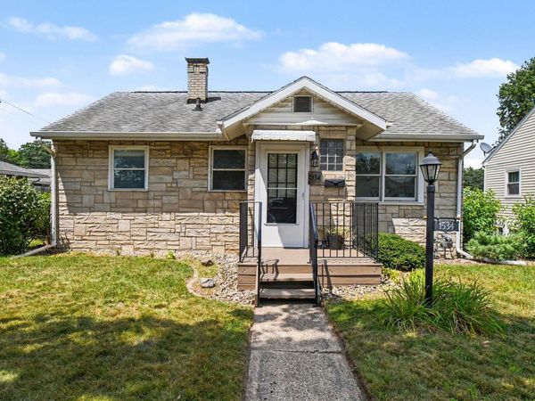 1534 Kilbourn Street, Elkhart, IN 46514