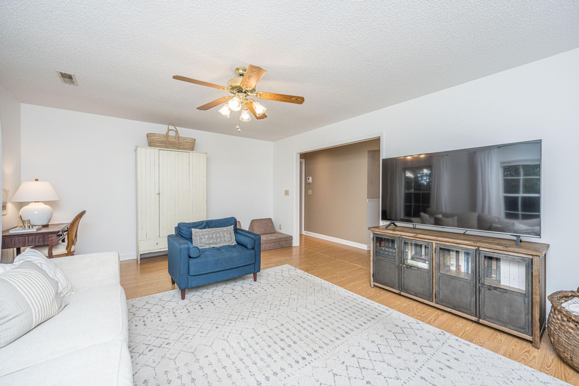 8167 Sherbrooke Lane Photo 10