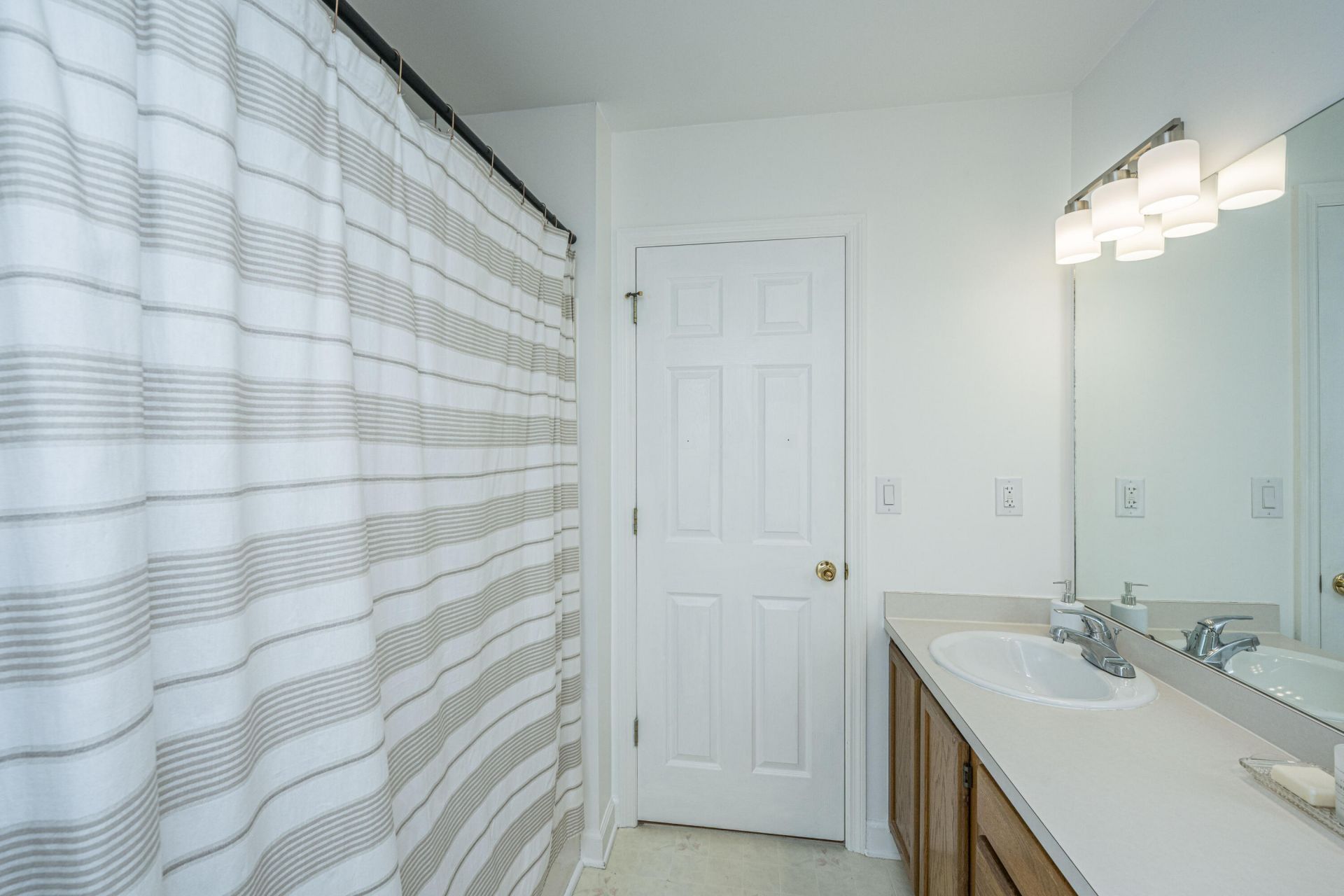 8167 Sherbrooke Lane Photo 26